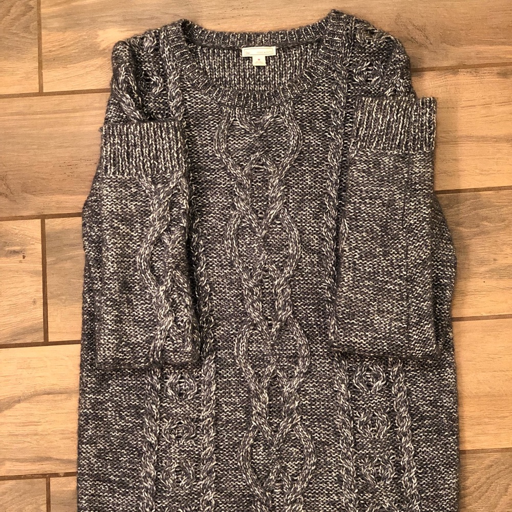 Gray and Silver Threaded Gap Sweater
